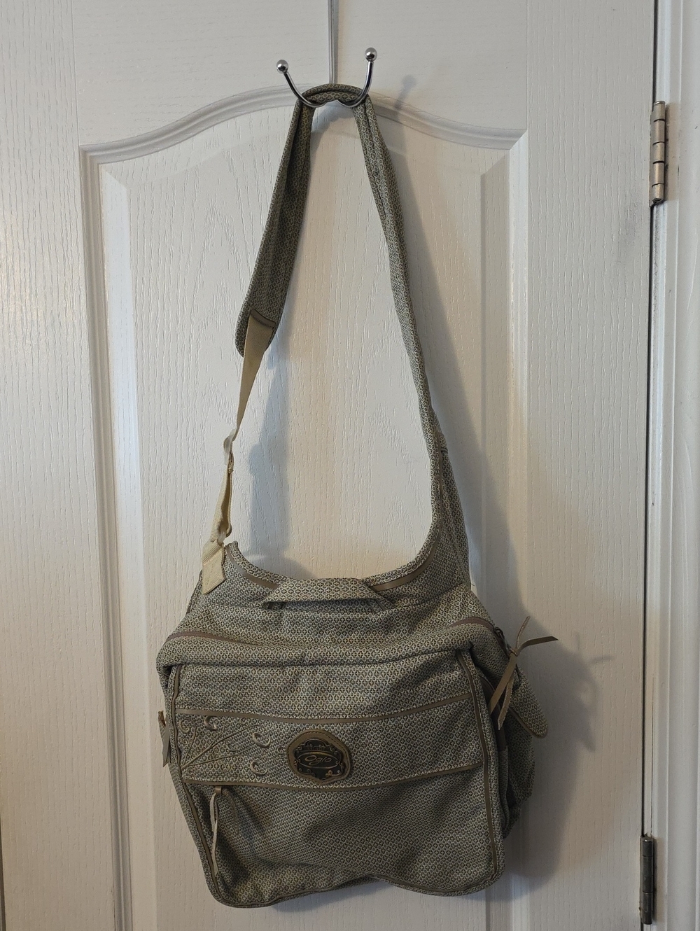 Ogio Casual Canvas Crossbody Bag in Light Olive
